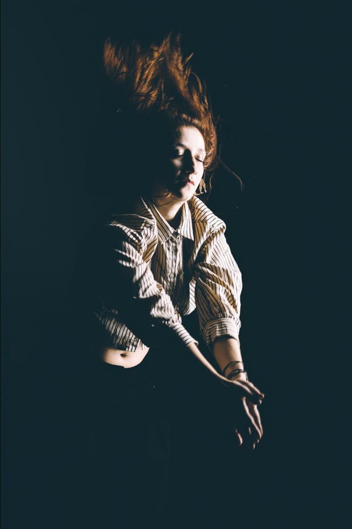 maria-papageorgiou-afto-pou-vlepoun-ta-poulia