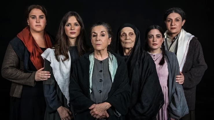 gynaikes-papadiamanti